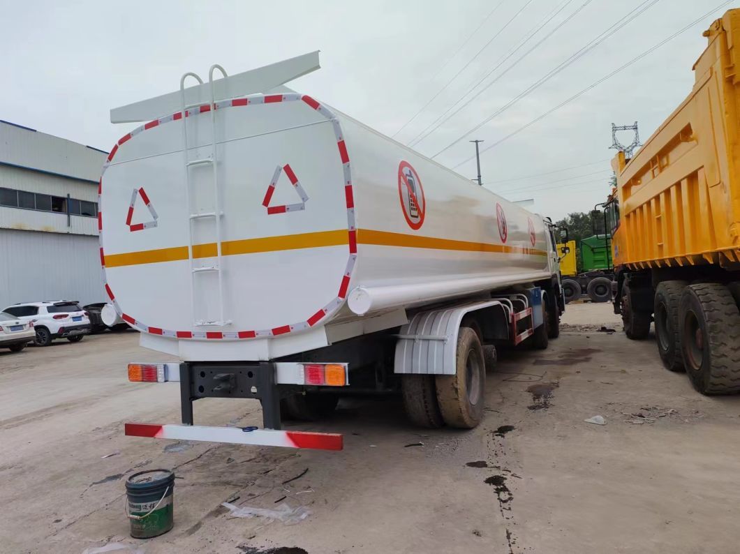 HOWO 8*4 Fuel Oil Tank Truck 20000L Euro 3/4/5