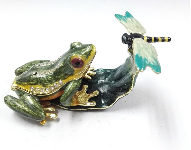 Pewter alloy gold plated Frog Jeweled Trinket Box Golden plated enamel fashion frog pewter box