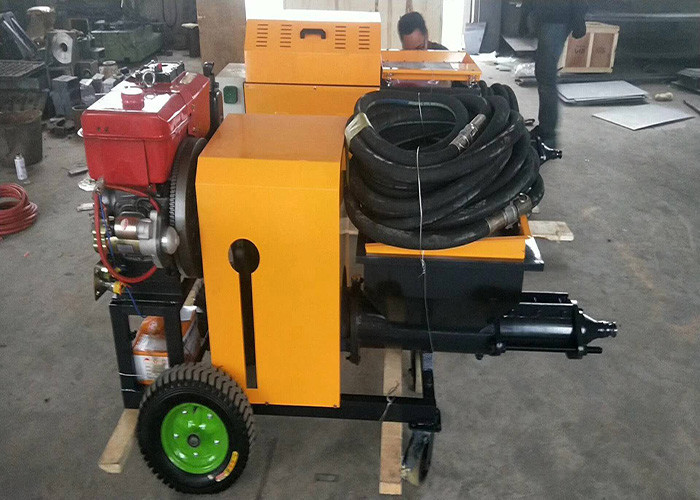 Diesel Mortar Spraying Machine / Cement Plaster Spray Machine With Wide Application