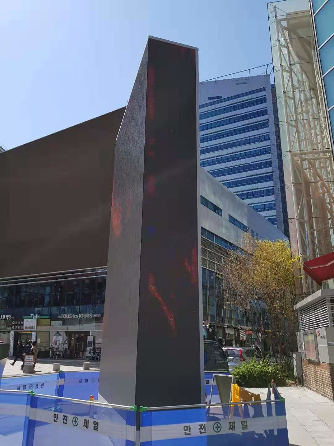 Outdoor Led Screen Our Range of High-Performance Outdoor Digital Display,LED billboard