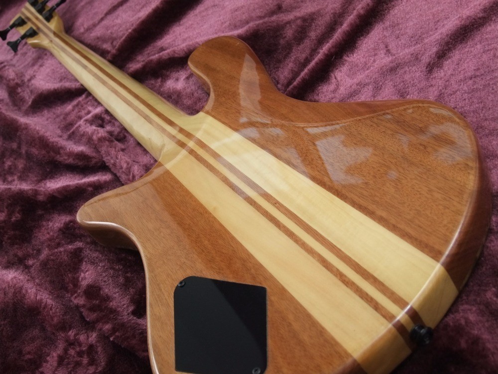 2018 new style high quality custom 5 string bass guitar, Rosewood fingerboard