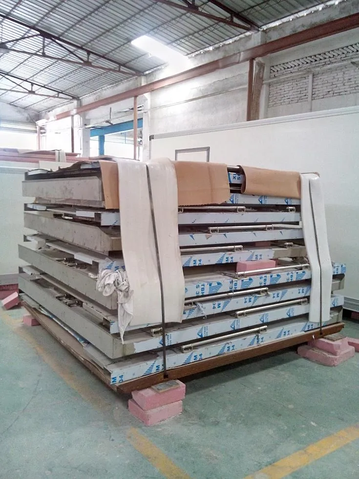 High-Quality CKD Refrigerated Truck Body for Global Distribution