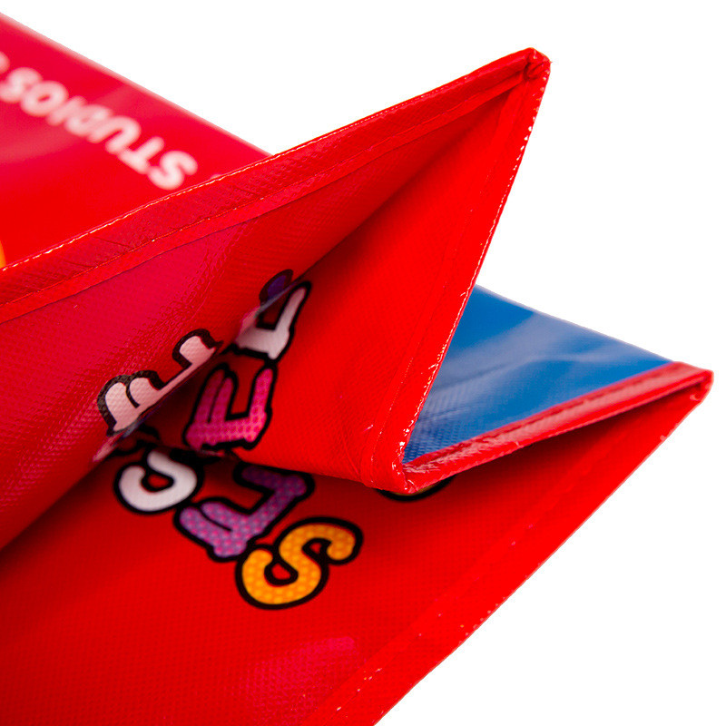Red Laminated PP Handle Promotional Non Woven Packaging Bags