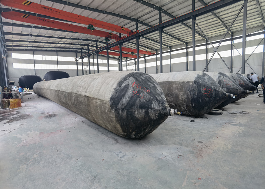 Anti Bursting Marine Rubber Airbag For Launching Salvage Aid Floating Heavy Lifting