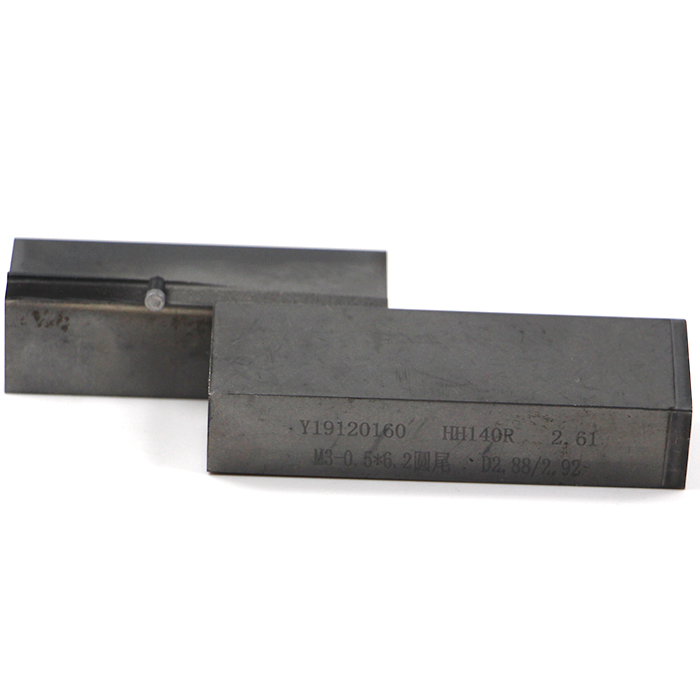 Customized High Speed Steel With 125-225 mm Center Distance Of Round Tail Screw Thread Rolling Die