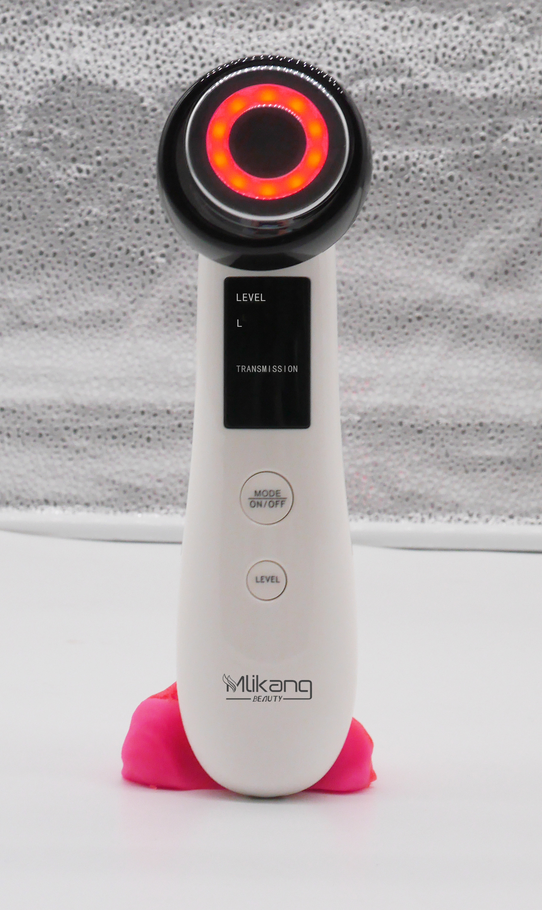 Mlikang Beauty Pink Hand Hold Mini Face Massager / 5V Beauty Massager Machine OEM