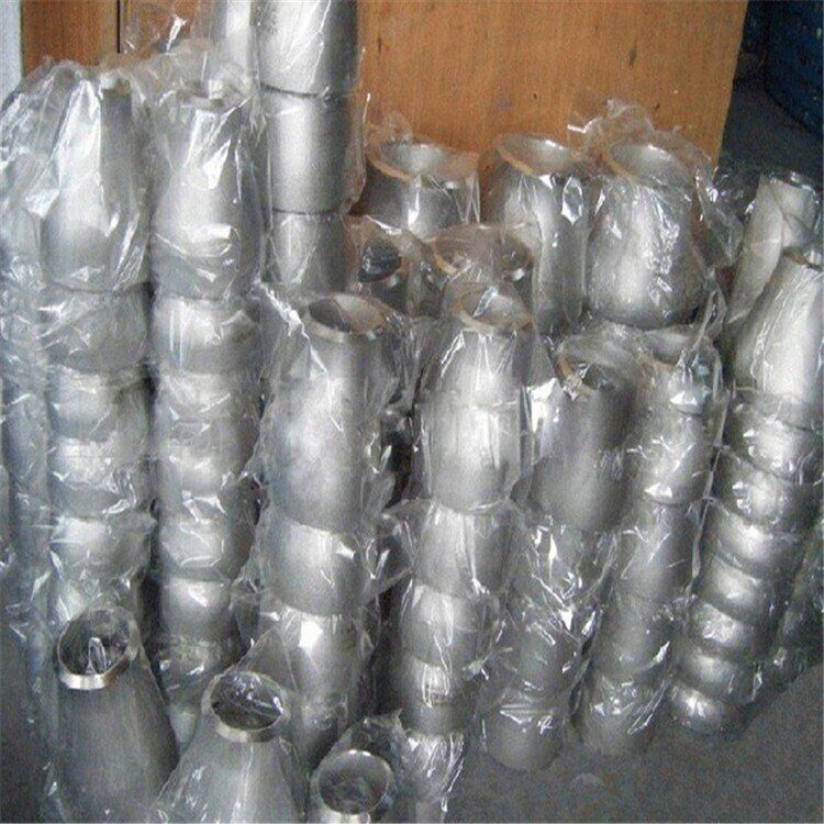 NXF Stainless Steel Butt Welding Concentric/Eccentric Reducer ASTM403 WP 317L S31726 Pipe Fitting at Reducing and Silver