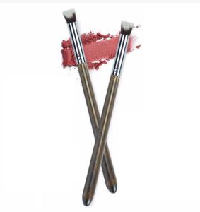 China Double Angled Hair Single Makeup Brush For Flawless Conceal wholesale