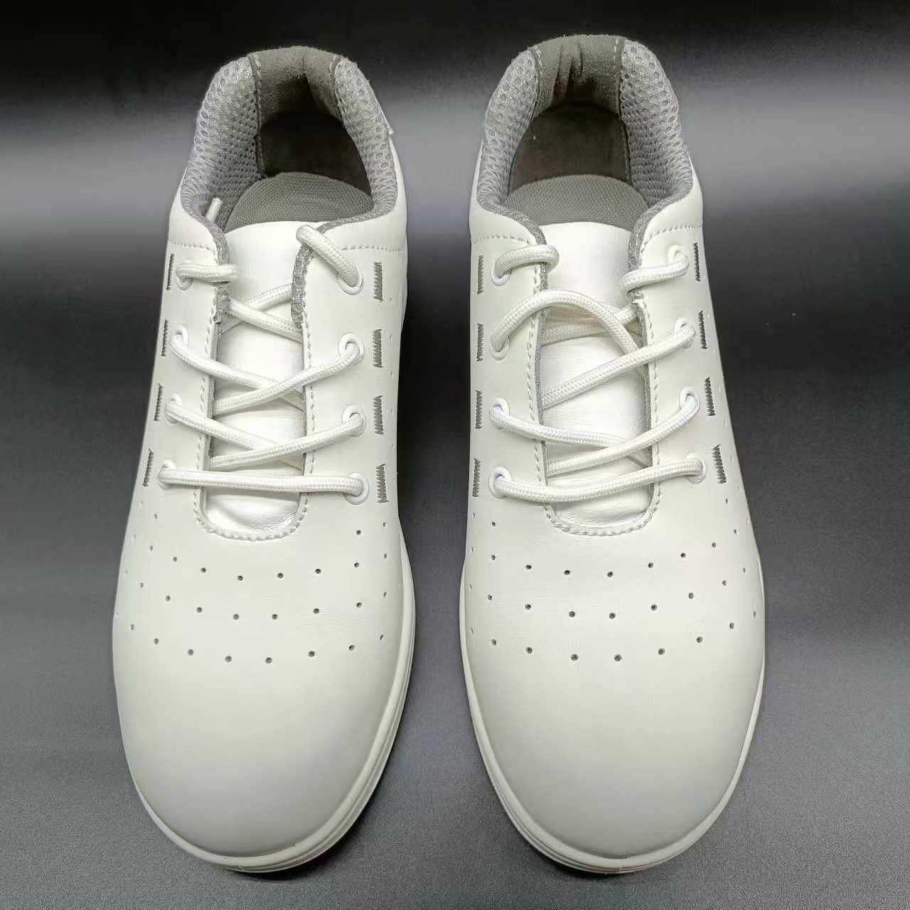 Low Cut Hollow Out Shoes Lightweight Nurse Work Shoes Breathable For Summer