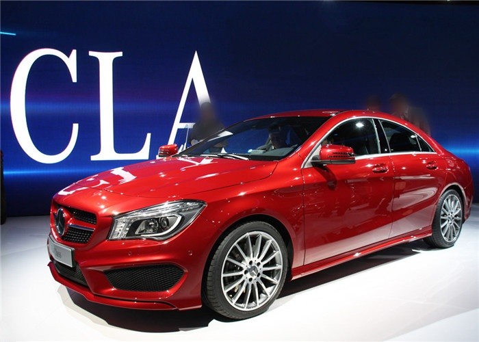 Auto Sculpt Roof Spoiler and Rear Spoiler for Mercedes Benz CLA Coupe