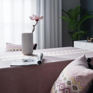 China Waterproof Luxury Table Linens Cotton Tablecloth Heavy Duty Linen wholesale