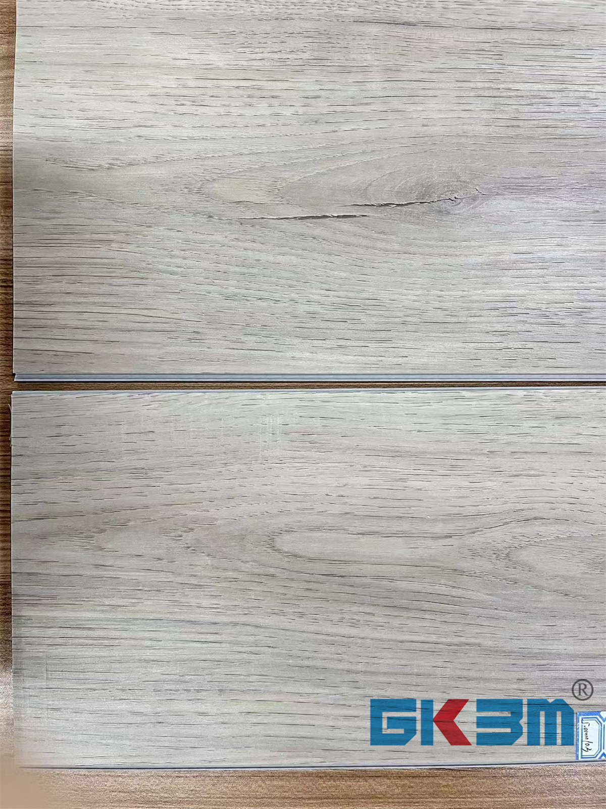 LS-W8004 Fireproof Anti Slip SPC Flooring Light Brown With Grey