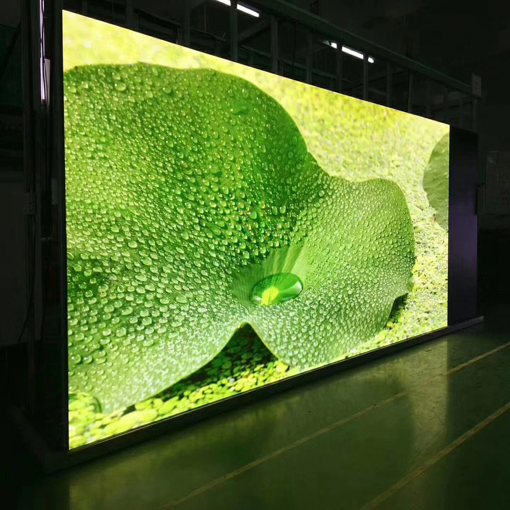Indoor Small Pixel Pitch LED Display 20W 26S Scan Mode 22mm Module Thickness