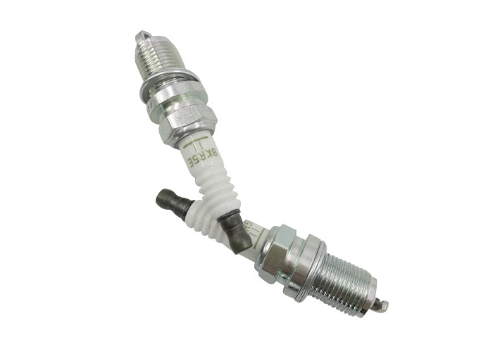 New Spark Plug BKR5E-11 6953 For Hyundai Mazda Suzuki Mitsubishi