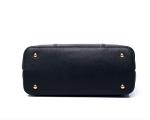 Black First Layer Cowhide Leather Tote Handbags ODM Zipper