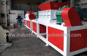 China Dustbins Municipal Waste Shredder , Industrial Shredding In Solid Waste Management wholesale