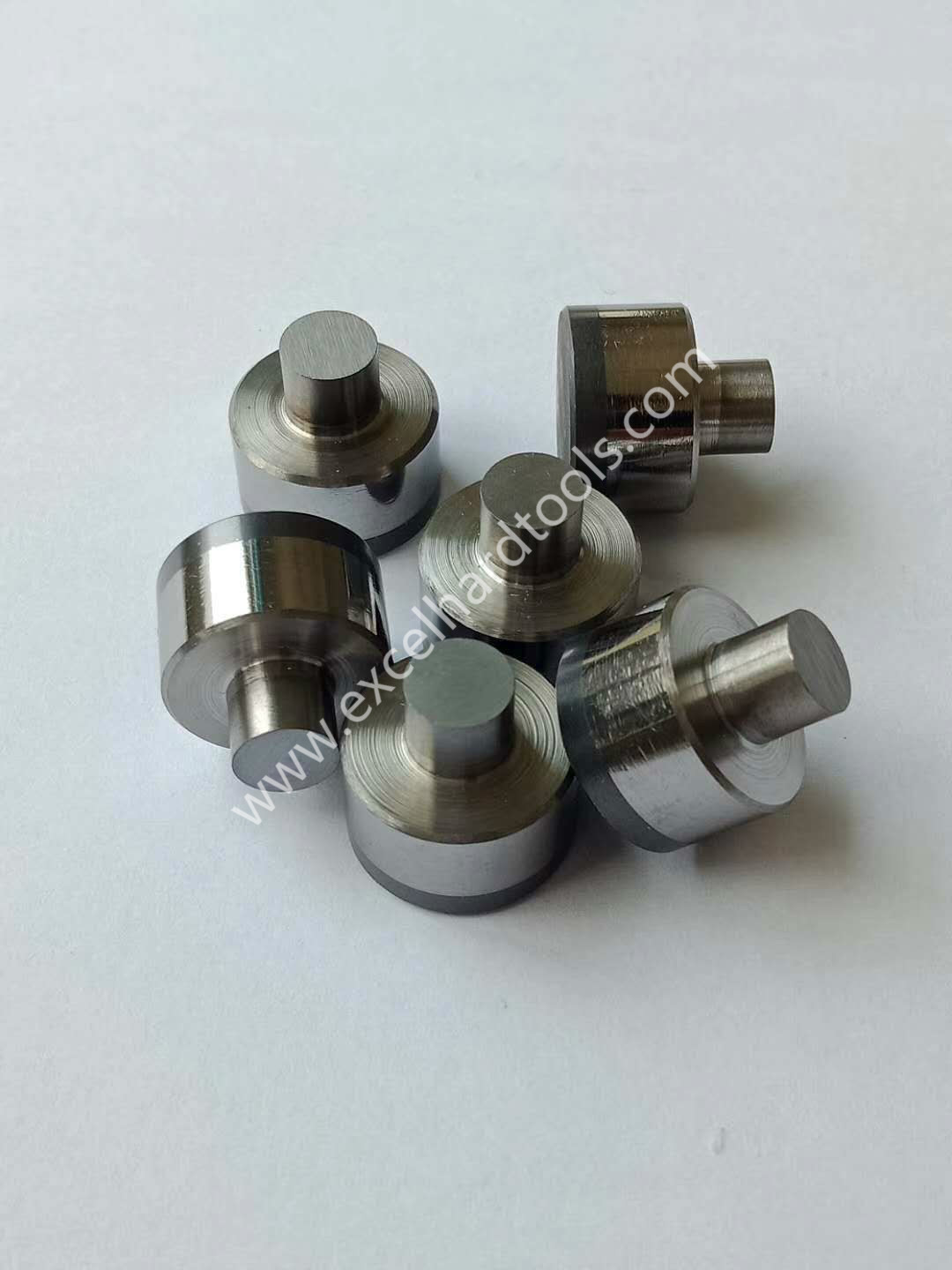 pdc cutter with step for marble and limestone quarry