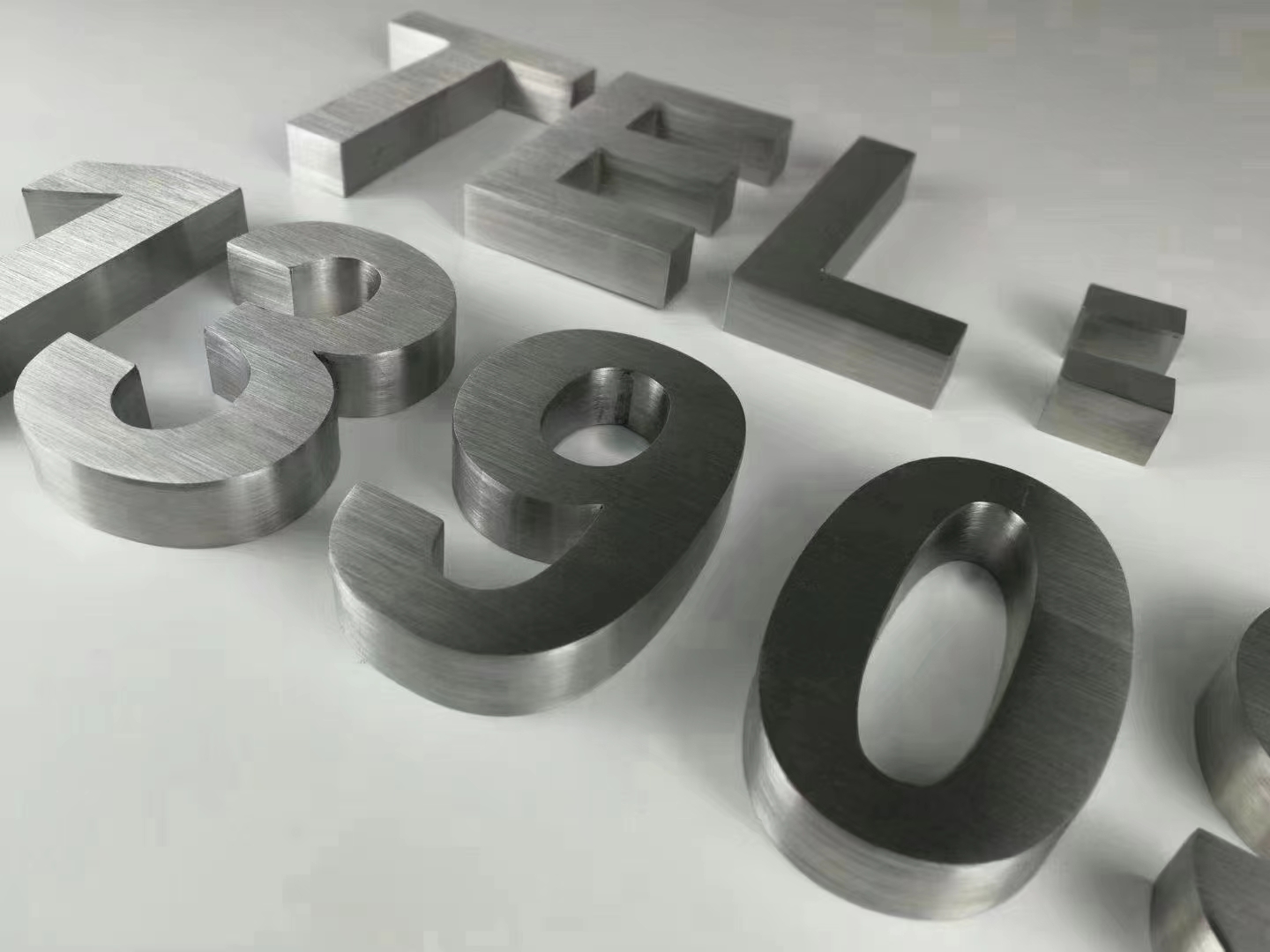 Custom 3D Metal Letter Signs Stainless Steel Wall Sign for Shops and Outdoor Lettering