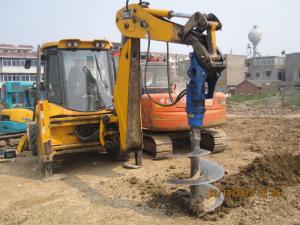 China 585mm Hydraulic Earth Ground Auger With 496Nm Torque Range For Construction wholesale