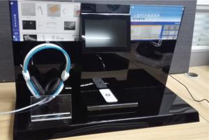 China customized black acrylic headphone display rack wholesale