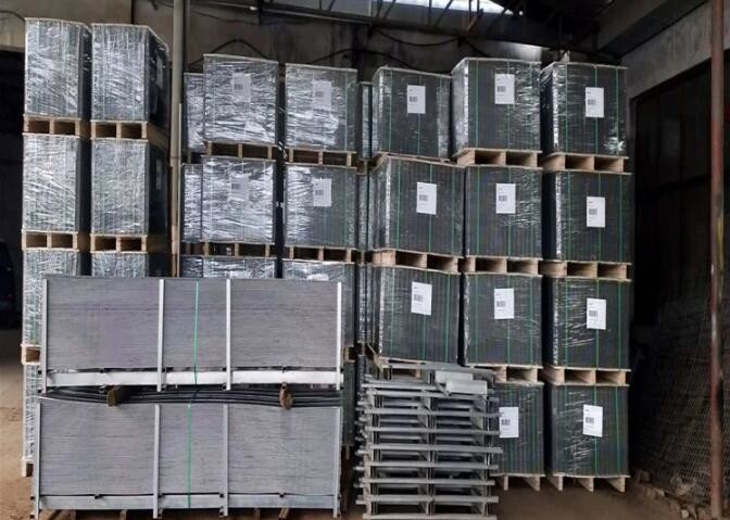Hot Dipped Galvanized 358 Welded Mesh Clear View Fence Panels 1800mm