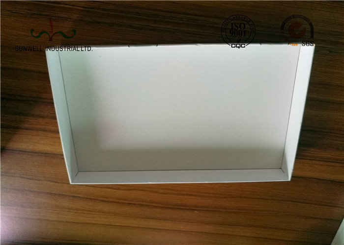 Decorative Matt Vanishing Finish Patterned Cardboard Paper Box , Shoes Gift Box