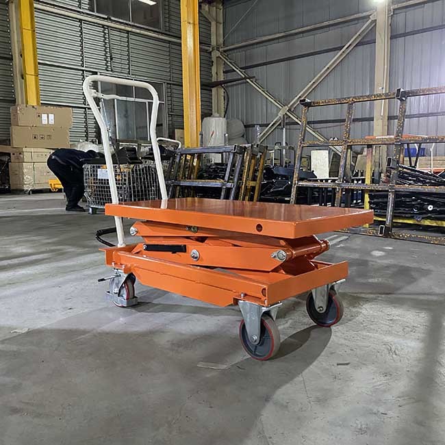 Hydraulic Mobile 300kg Hand Operated Scissor Lift 1010mmx520mm Max Height 1585mm