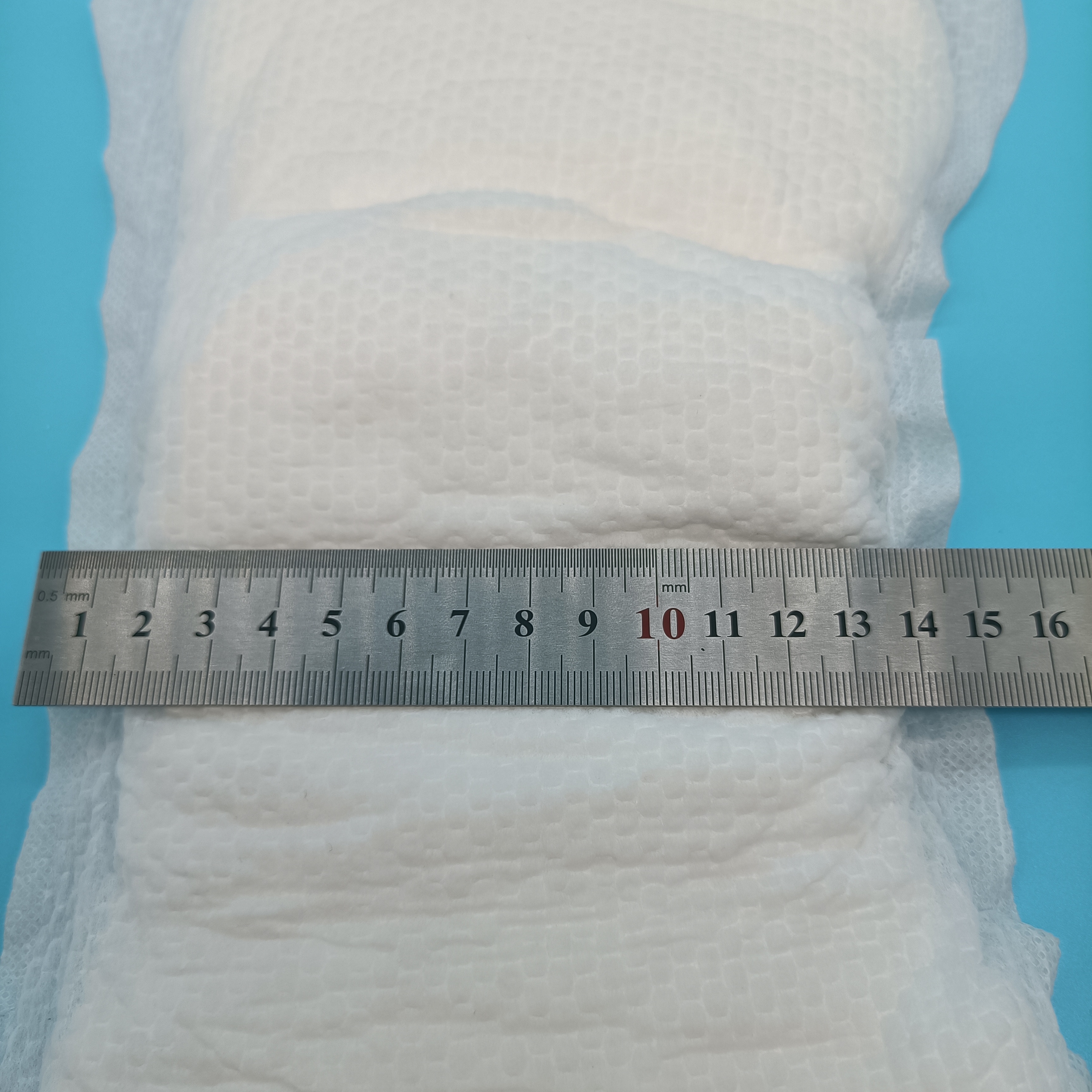 Absorbent Disposable Maternity Pads Customized for Post-Delivery Comfort and Care