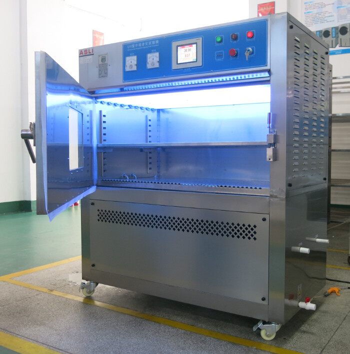 280 ~ 400nm Accelerated Weathering UV Aging Test Chamber Irradiance Range 30 ~ 70°C BPT