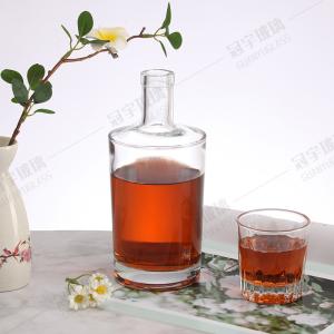 China Base Material Glass Body Material Whiskey Bottle 500ml 750ml with Cork wholesale
