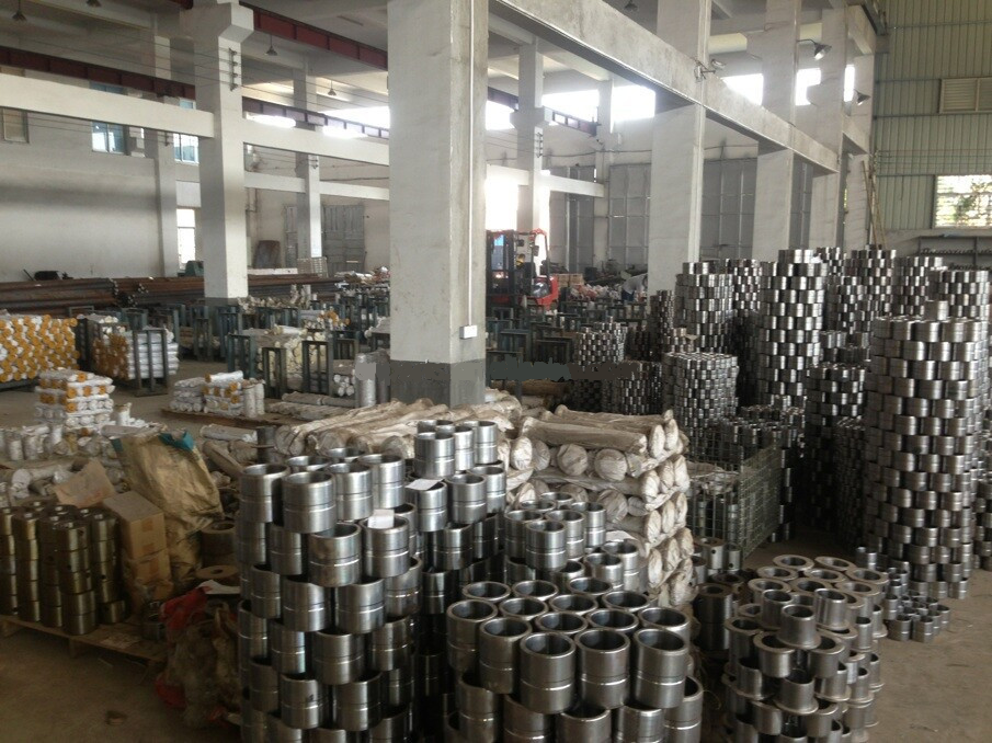 55-60HRC Hardness Silver SK210 Excavator Bucket Pin and Bushing for Heavy Equipment