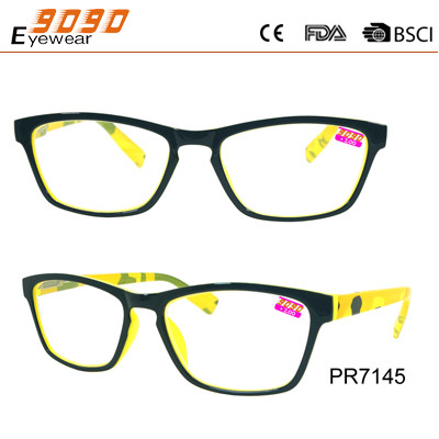Hot sale style of reading glasses with plastic frame ,printe the patterns