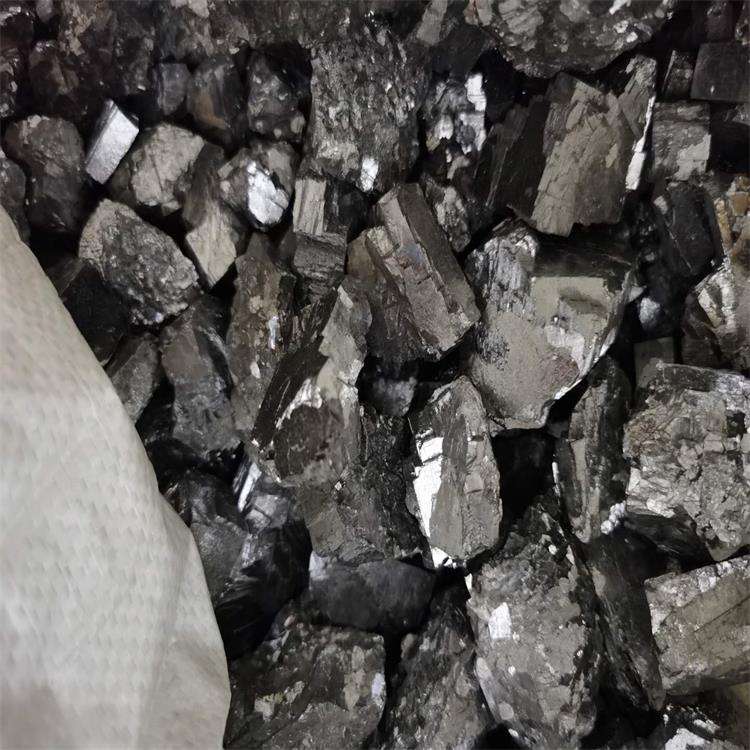 Steelmaking Alloy Additive Ferro Vanadium  60% 70% 80%