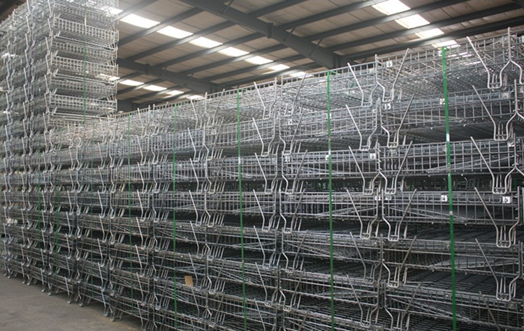 Metal Pallet Stackable Storage Cage Customized Collapsible Wire Mesh Container With Wheels