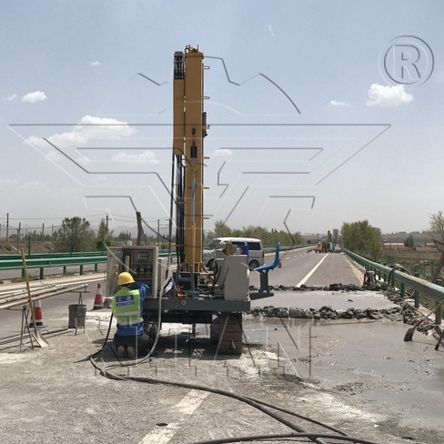 Factory Price XL-50L Series Rock and Soil Jet Grouting Drill Mobile Hydraulic Foundation Engineering Crawler Type Drill