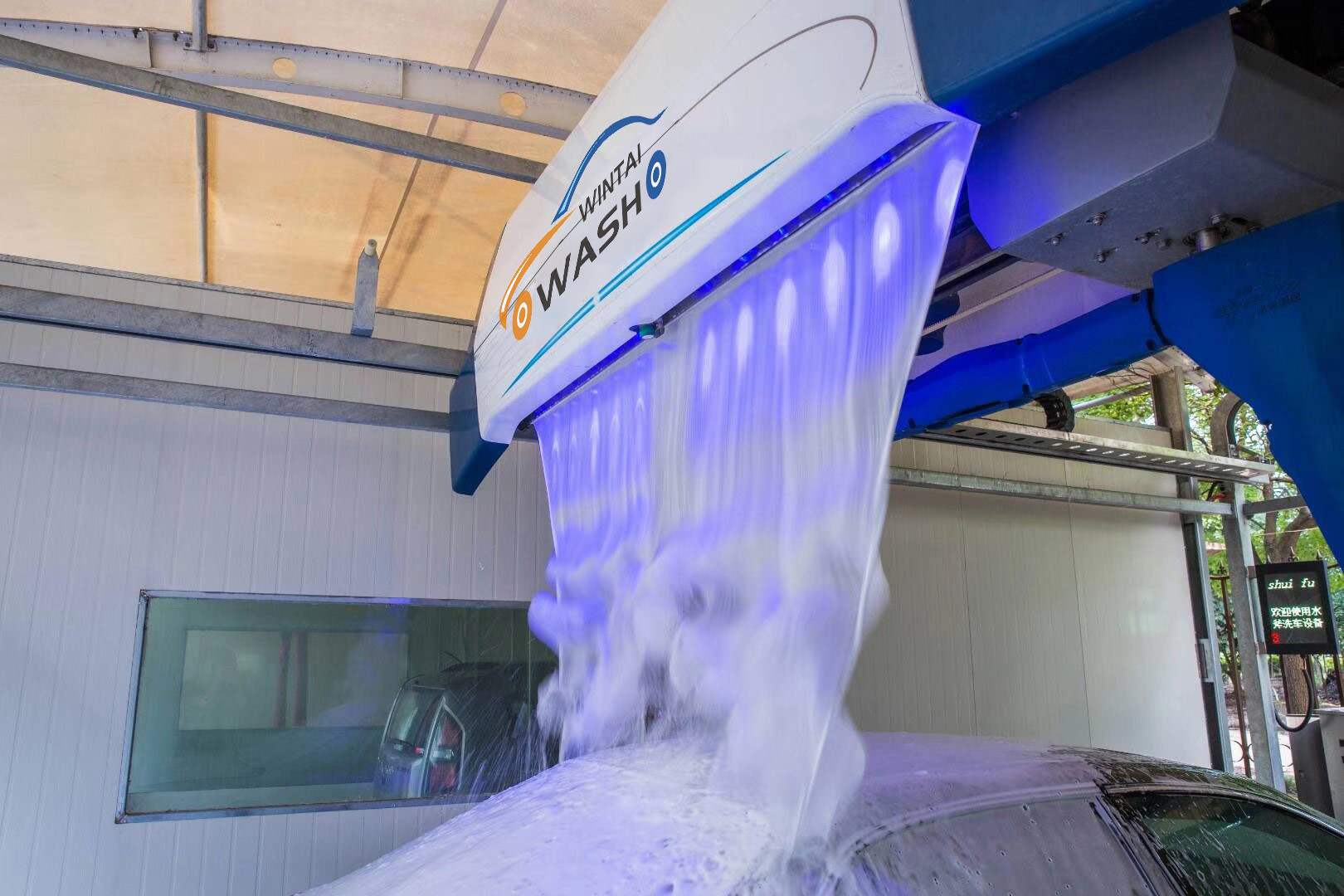 High Pressure Automatic Car Washing Machine Energy Efficiency Touchless Car Washer