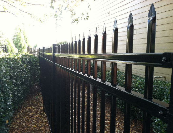 Hot Dipped Galvanized 2100x2400mm Steel Tubular Fencing For Security