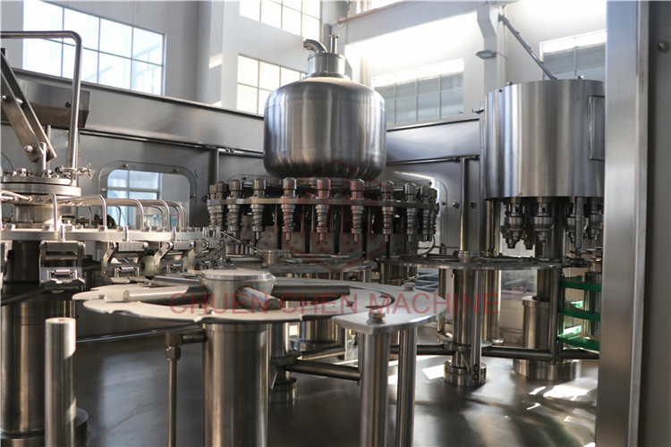 In Line Bottle Carbonated Beverage Filling Machine 1 Liter Water Bottle