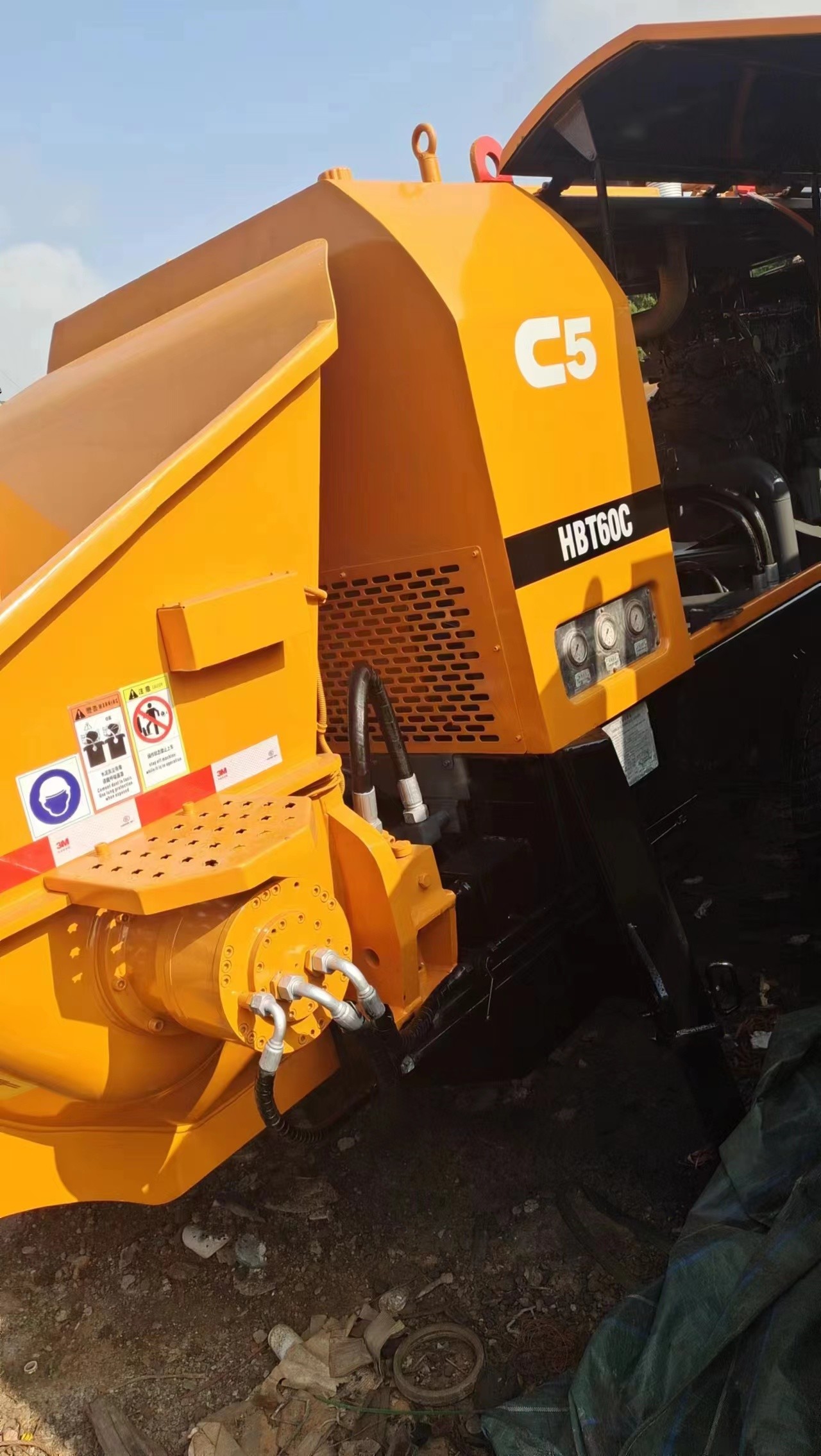 Used Shacman Trailer Concrete Pump Mixer Max Delivery Height 250M 6000 Kg