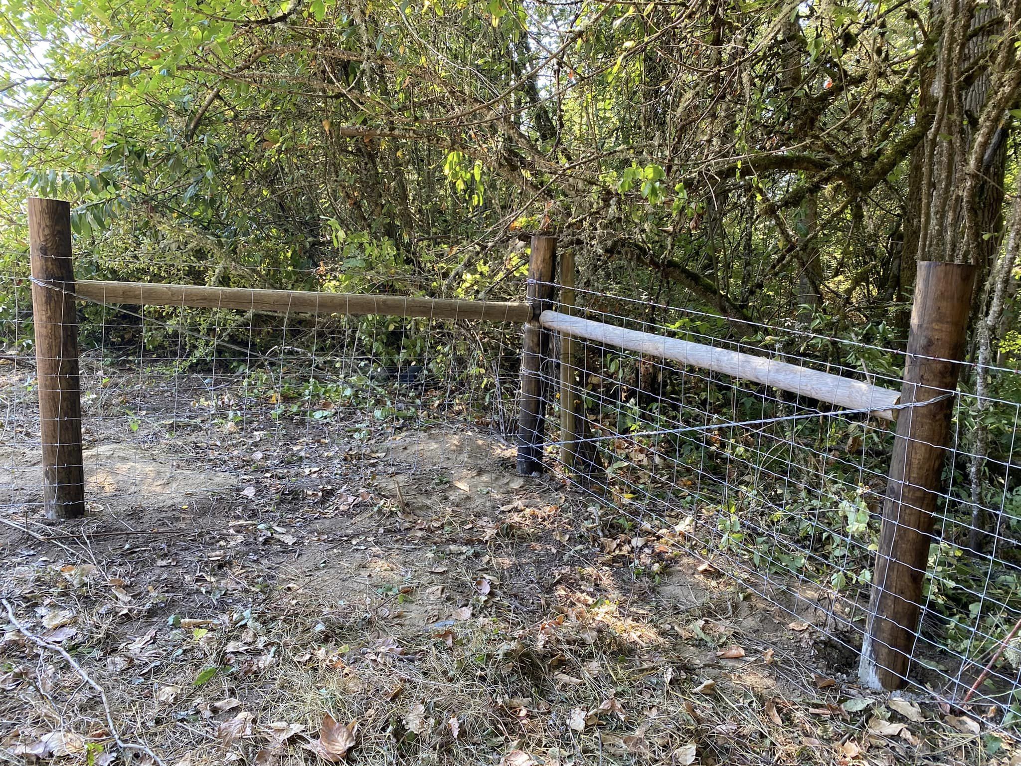 China Supplier Cattle Fence Bulk Cattle Fence For Used Hog Wire Fence