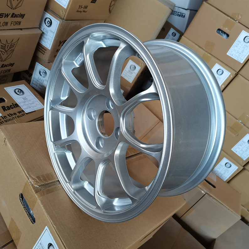 A356.2 Material 15 Inch 4 Holes Cast Aluminium Wheels