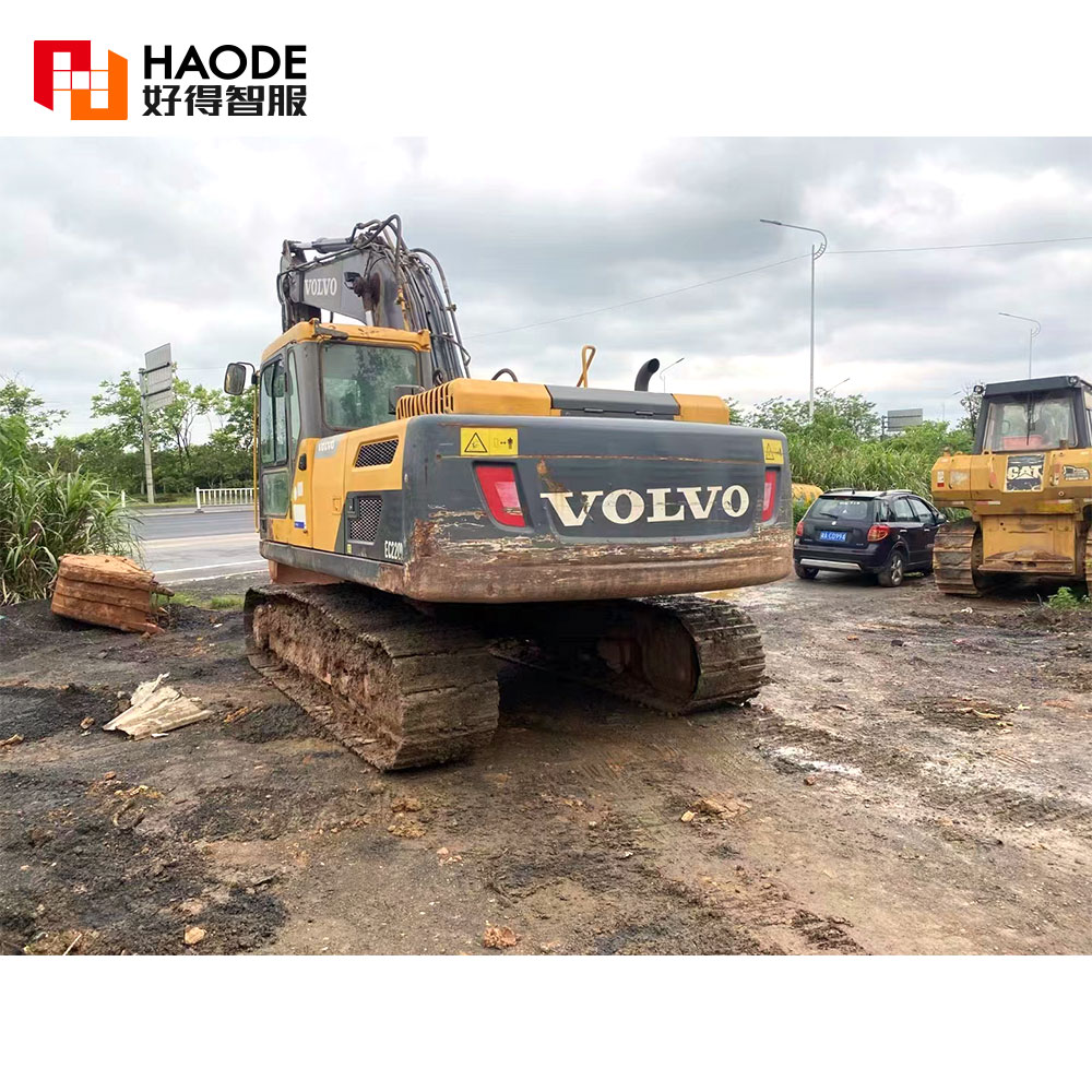 VOLVO EC220 Excavator with Original Hydraulic Cylinder and 6001-8000 Working Hours