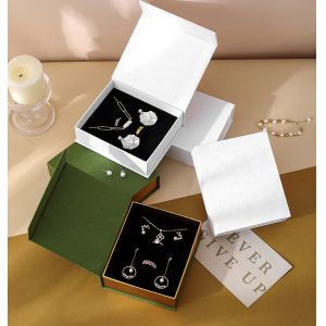 Environmentally Friendly Jewelry Flip Box Ring Necklace Bracelet Book Box