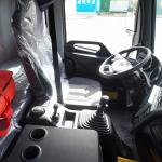 Dongfeng 4X2 Freezer Box Truck 20Ton Refrigerated Milk Tank Truck