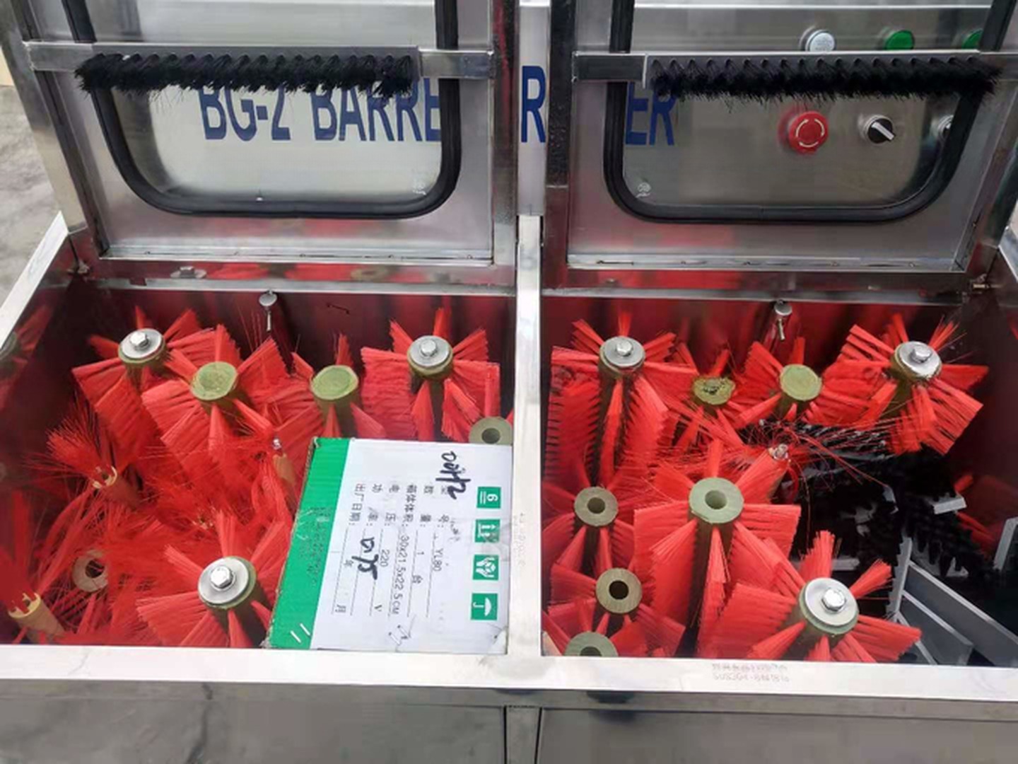 Easy to Operate Semi Automatic Double Type 5 Gallon Bottle Decapping and Washing Machine 195 KG