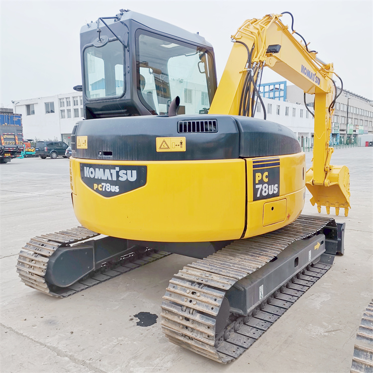 Used Komatsu PC78 Excavator with Original Hydraulic Cylinder and 0.34m3 Bucket Capacity