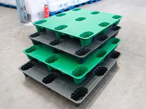 Impact Resistance Nine Foot 4T Plastic Blow Molding Pallets 1200*800 mm Euro Pallets