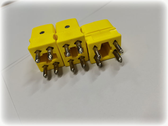 4 Hollow PIN K Type Dual Thermocouple Connector Glass Filled Nylon Plug Socket