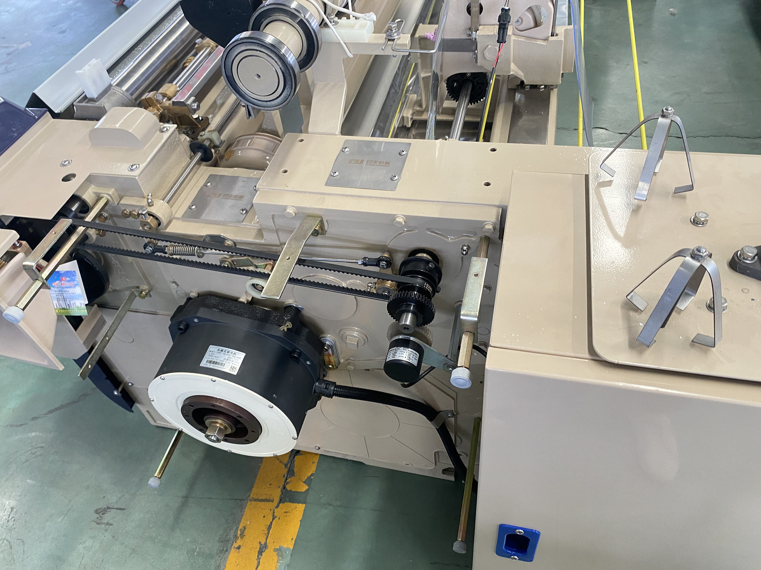 Double Nozzle Dobby Shedding Water Jet Loom Weaving Machine High Density