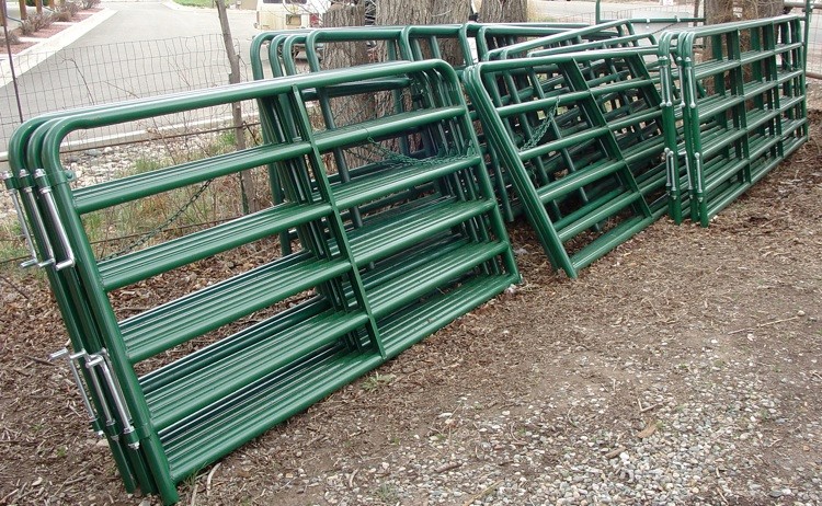 corral and horse panels 5ft height x 12ft length